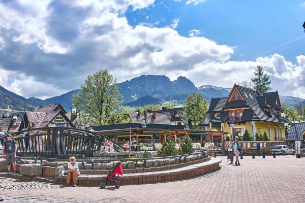Small square in Zakopane; weekend itinerary for Krakow