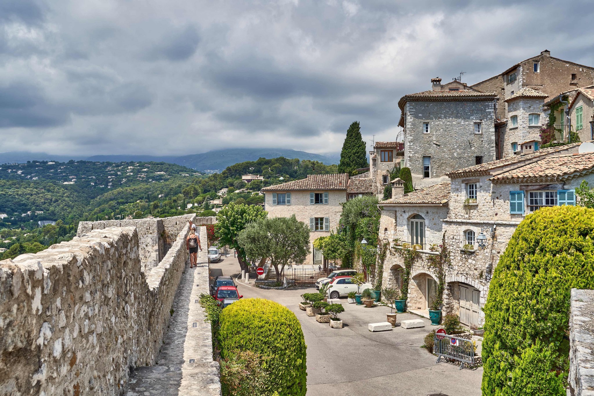5 Unexpected Ways to Explore the Art Village Of Saint-Paul-de-Vence ...