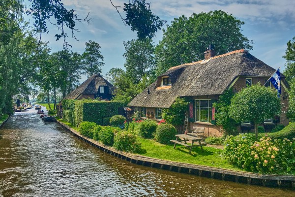 Beautiful private garden on an island in Giethoorn village, the Netherlands