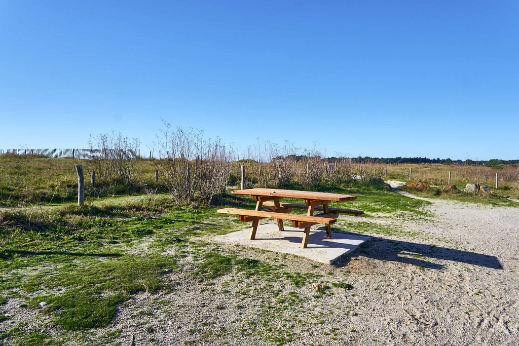 A picnic area with Atlantic Coastal View on Rhuys Peninsula