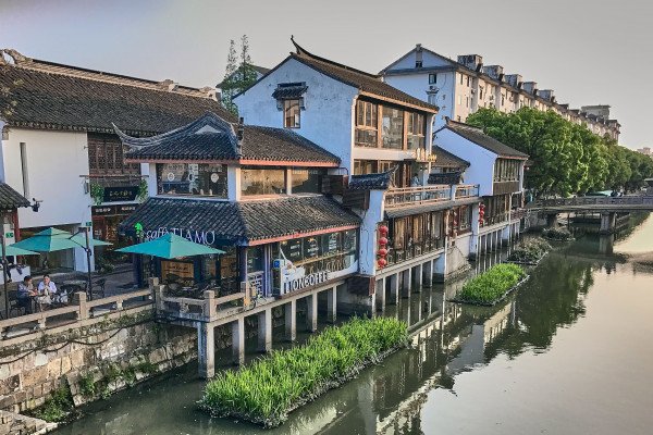Restaurants and Tee Houses along the Puhui River, Qibao, Shanghai