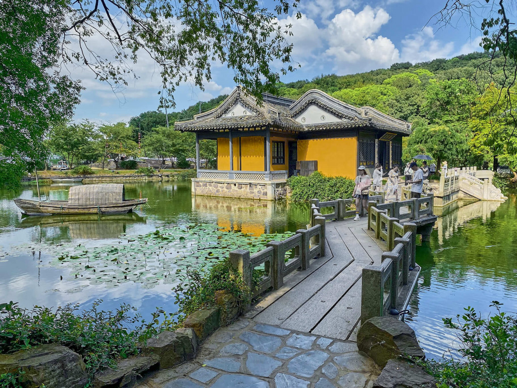 Yuantouzhu, A Peninsula Paradise on Taihu Lake; Wuxi and Suzhou Highlights A Quick 2-Day Itinerary from Shanghai